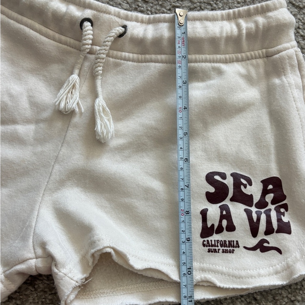 Mini Shorts - Picture 3 of 7